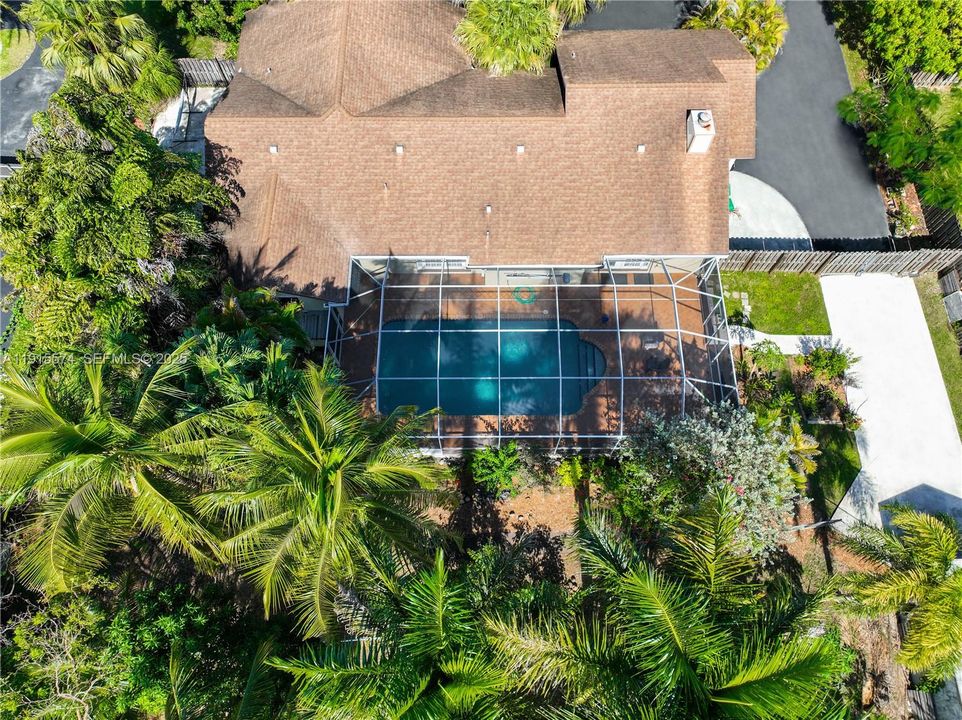 На продажу: $765,000 (4 спален, 2 ванн, 2240 Квадратных фут)