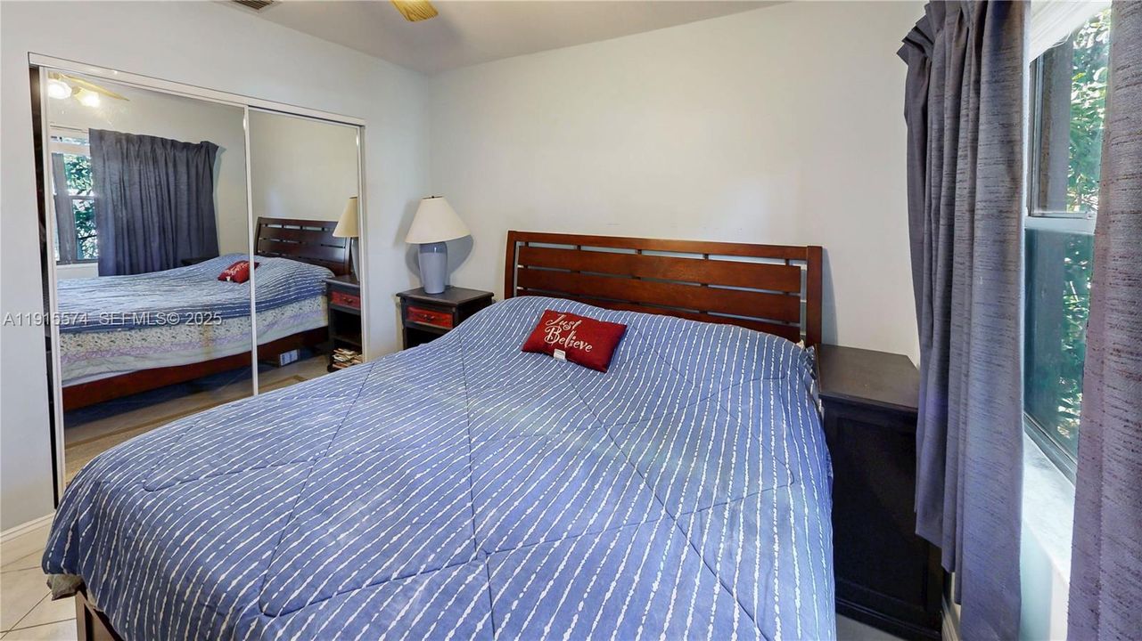 На продажу: $765,000 (4 спален, 2 ванн, 2240 Квадратных фут)