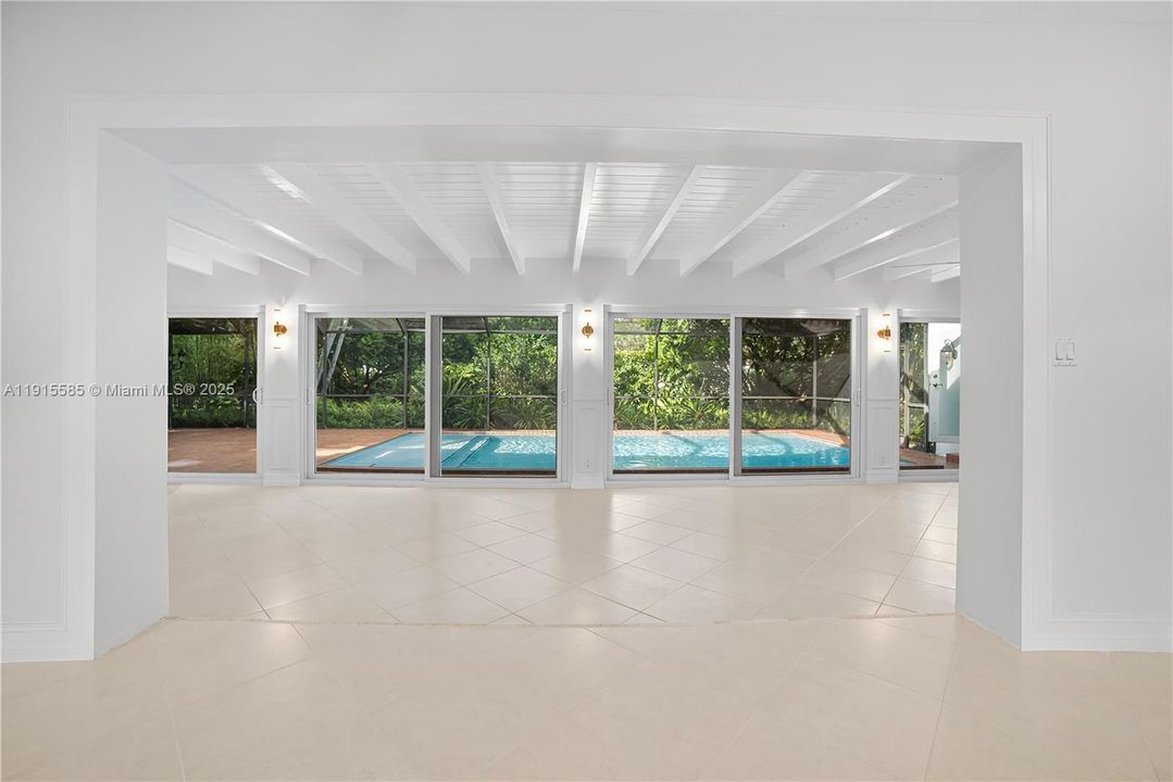 Active With Contract: $1,289,000 (3 beds, 2 baths, 2352 Square Feet)