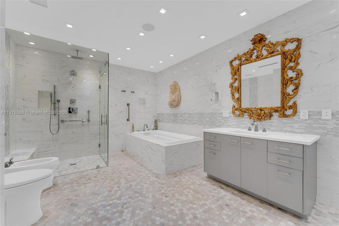 For Sale: $1,575,000 (3 beds, 3 baths, 2548 Square Feet)