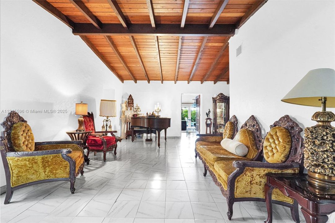 待售: $1,200,000 (0 贝兹, 0 浴室, 0 平方英尺)