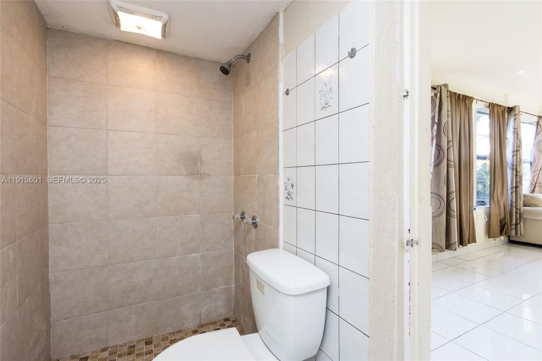 For Sale: $459,000 (4 beds, 3 baths, 1442 Square Feet)