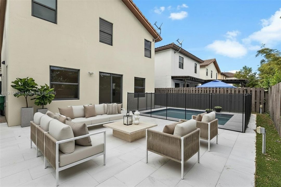 For Rent: $7,000 (4 beds, 3 baths, 2650 Square Feet)