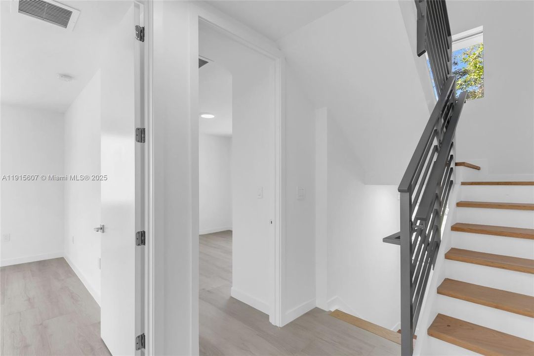 For Rent: $10,000 (4 beds, 2 baths, 0 Square Feet)