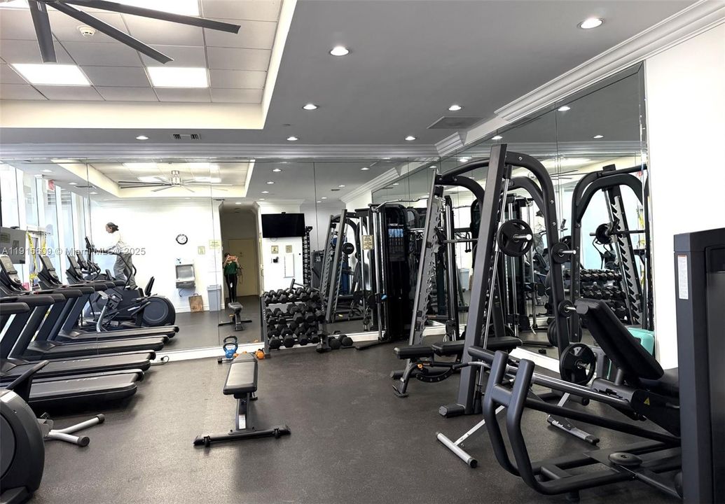 На продажу: $679,000 (1 спален, 1 ванн, 1150 Квадратных фут)