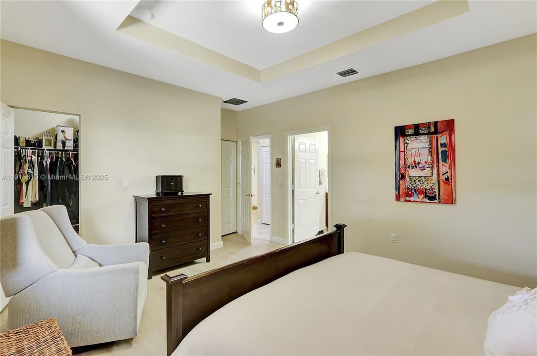 Active With Contract: $3,300 (4 beds, 3 baths, 1992 Square Feet)