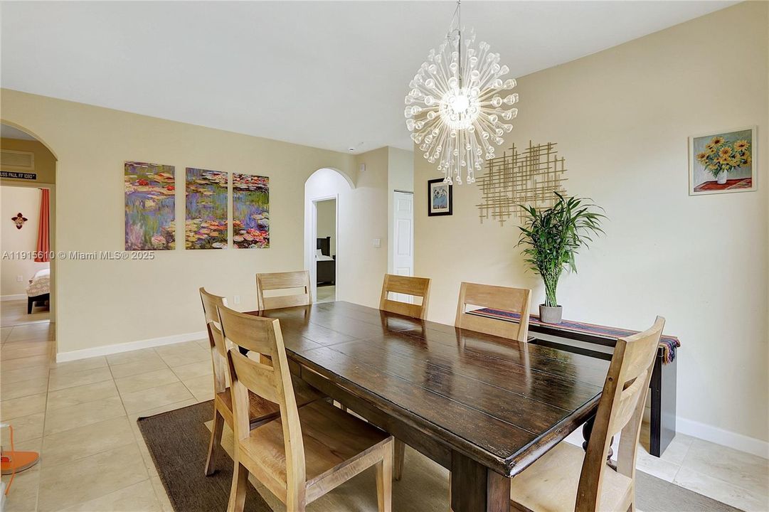 Active With Contract: $3,300 (4 beds, 3 baths, 1992 Square Feet)