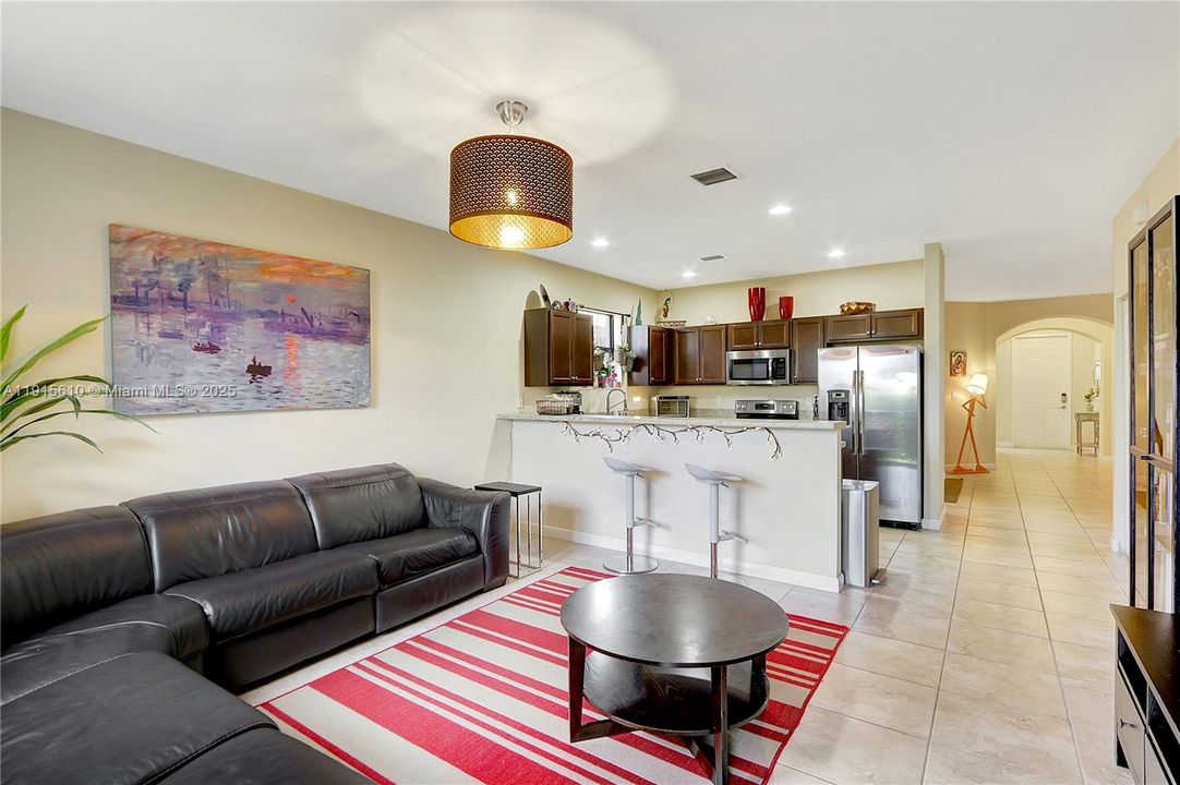 Active With Contract: $3,300 (4 beds, 3 baths, 1992 Square Feet)