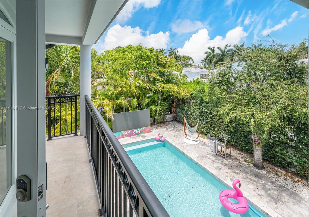 待售: $3,250,000 (5 贝兹, 5 浴室, 3392 平方英尺)