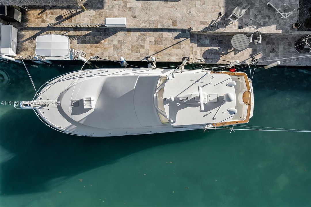 For Sale: $3,000,000 (3 beds, 3 baths, 1596 Square Feet)