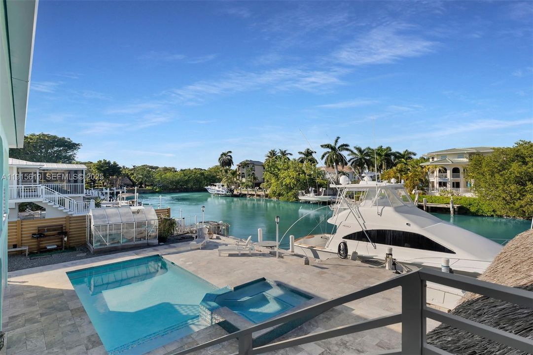 For Sale: $3,000,000 (3 beds, 3 baths, 1596 Square Feet)