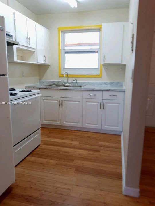 For Rent: $1,550 (1 beds, 1 baths, 513 Square Feet)