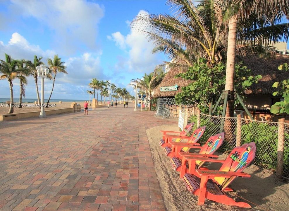 For Rent: $1,550 (1 beds, 1 baths, 513 Square Feet)