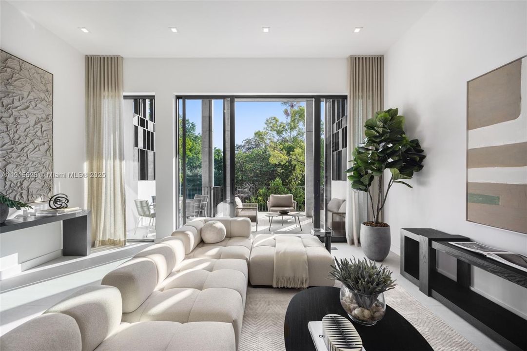 For Sale: $1,985,000 (3 beds, 3 baths, 2841 Square Feet)