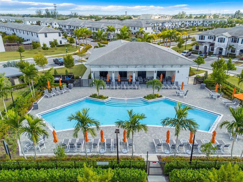 For Sale: $380,000 (3 beds, 2 baths, 1483 Square Feet)