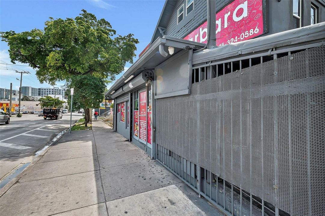 For Sale: $1,399,999 (0 beds, 0 baths, 0 Square Feet)