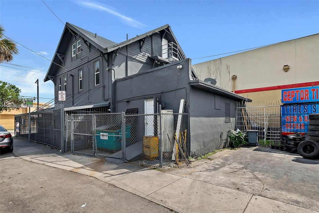 For Sale: $1,399,999 (0 beds, 0 baths, 0 Square Feet)