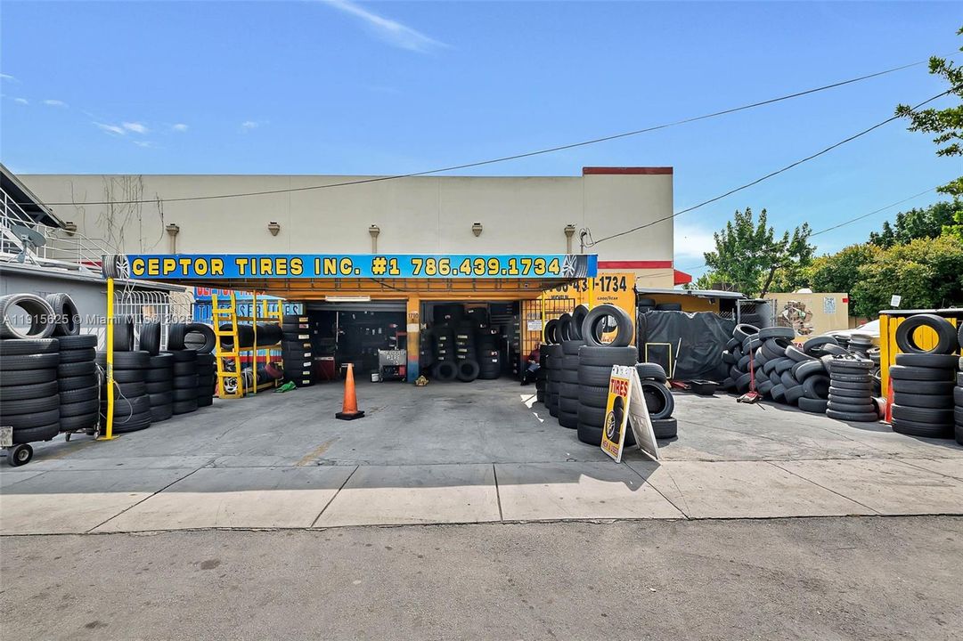 For Sale: $1,399,999 (0 beds, 0 baths, 0 Square Feet)