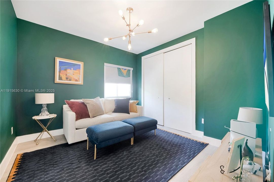 For Sale: $1,800,000 (4 beds, 4 baths, 2512 Square Feet)