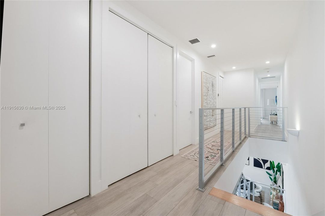 For Sale: $1,800,000 (4 beds, 4 baths, 2512 Square Feet)