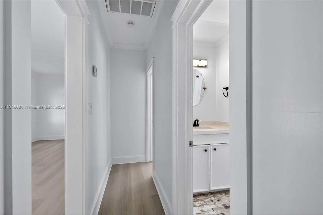 出租: $4,290 (2 贝兹, 2 浴室, 1488 平方英尺)