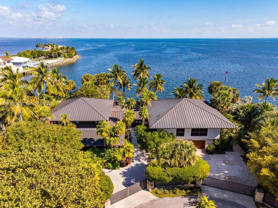 For Sale: $24,950,000 (4 beds, 5 baths, 4435 Square Feet)