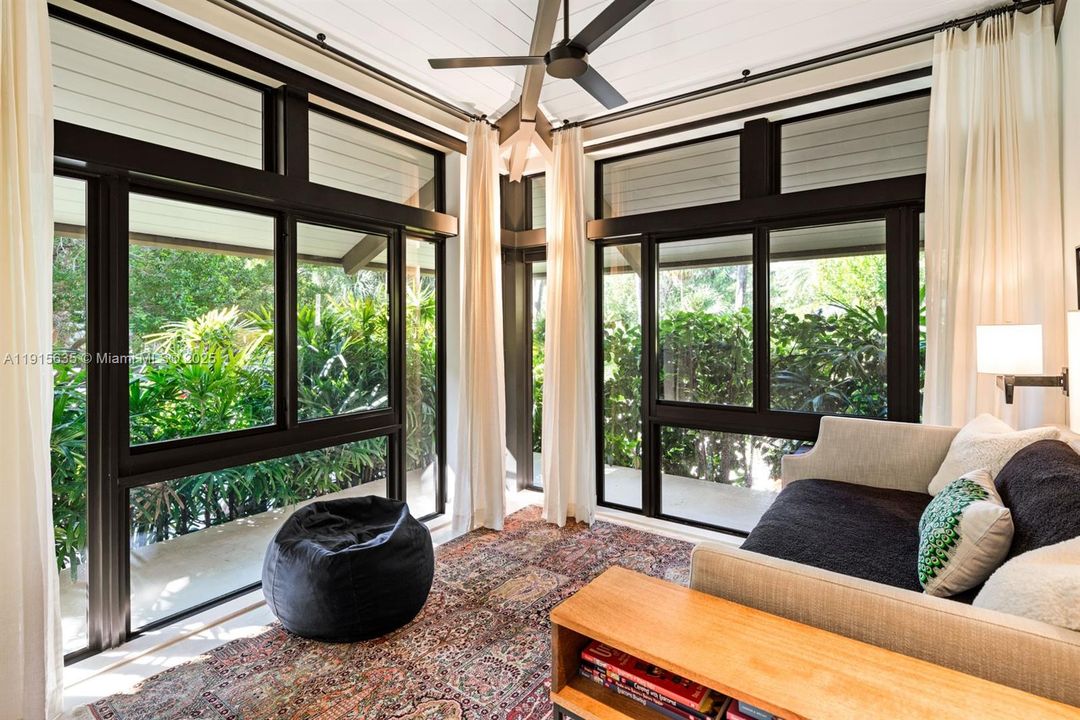 For Sale: $24,950,000 (4 beds, 5 baths, 4435 Square Feet)