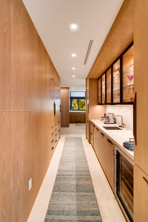 For Sale: $24,950,000 (4 beds, 5 baths, 4435 Square Feet)