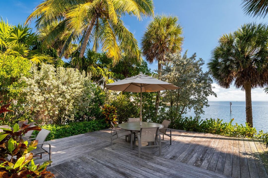 For Sale: $24,950,000 (4 beds, 5 baths, 4435 Square Feet)