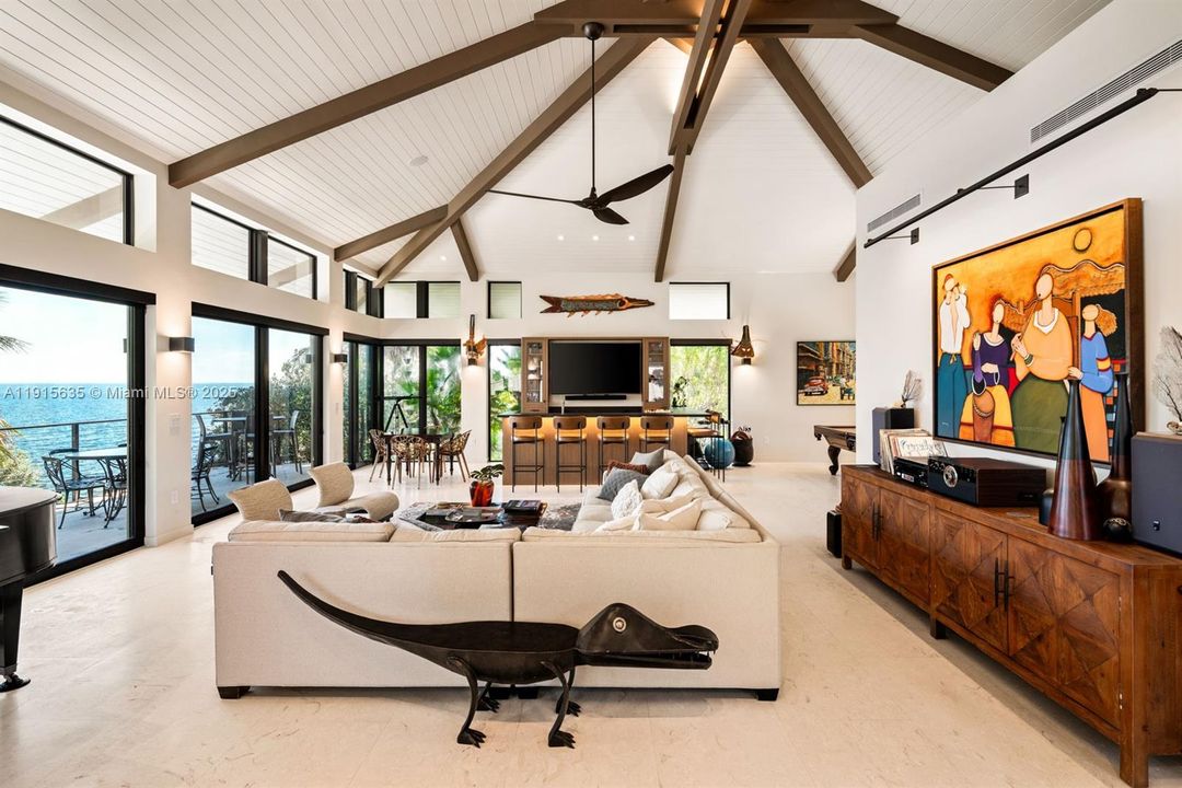 For Sale: $24,950,000 (4 beds, 5 baths, 4435 Square Feet)