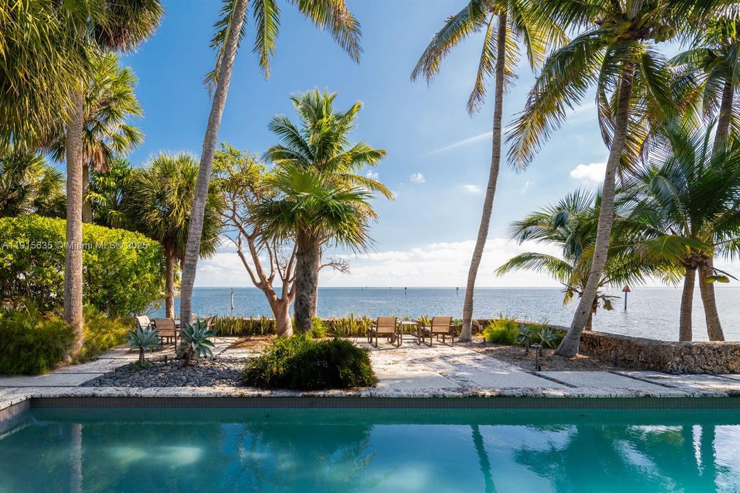 For Sale: $24,950,000 (4 beds, 5 baths, 4435 Square Feet)