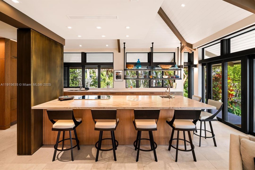 For Sale: $24,950,000 (4 beds, 5 baths, 4435 Square Feet)