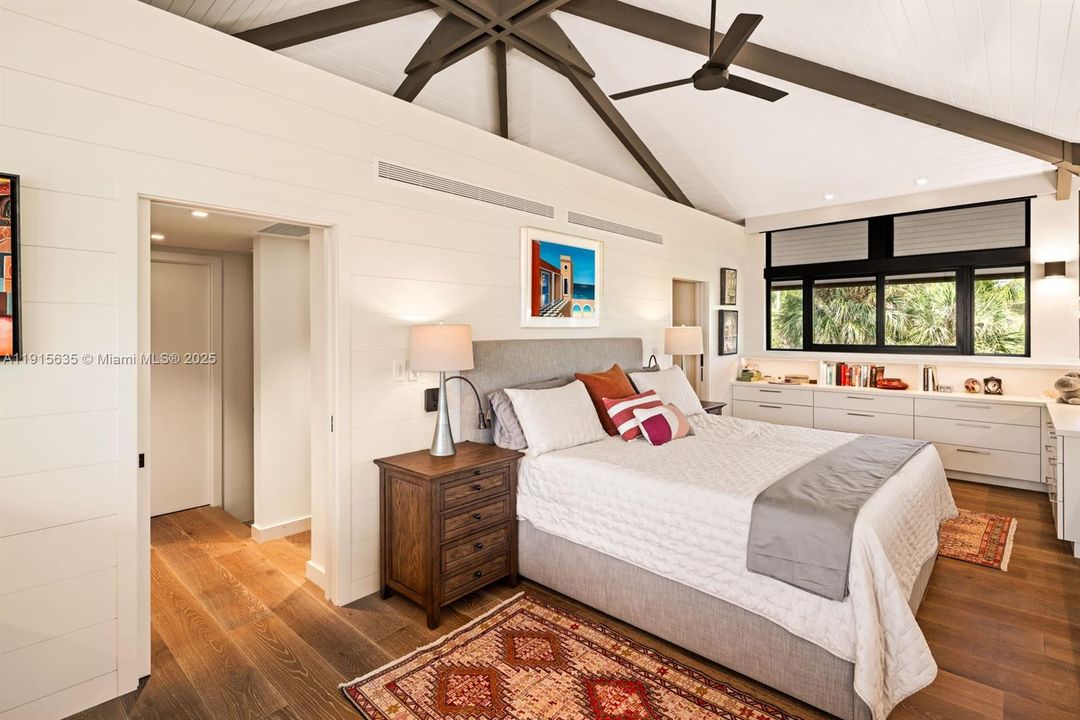 For Sale: $24,950,000 (4 beds, 5 baths, 4435 Square Feet)