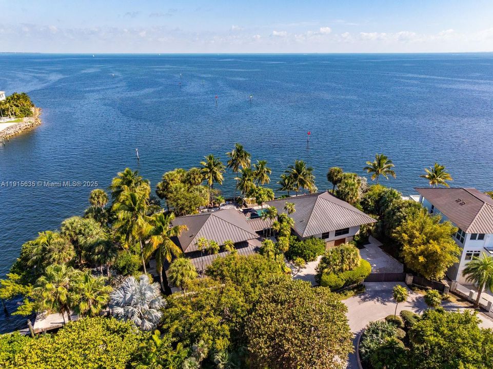 For Sale: $24,950,000 (4 beds, 5 baths, 4435 Square Feet)