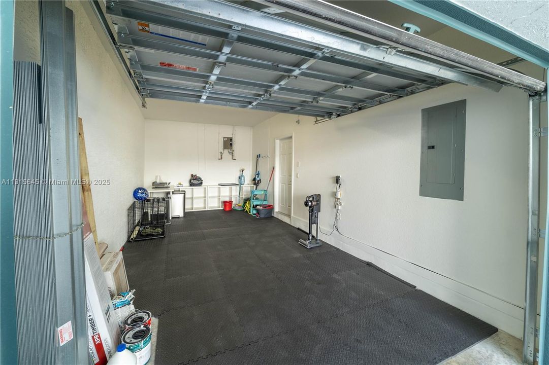 En Venta: $555,000 (3 camas, 2 baños, 1586 Pies cuadrados)