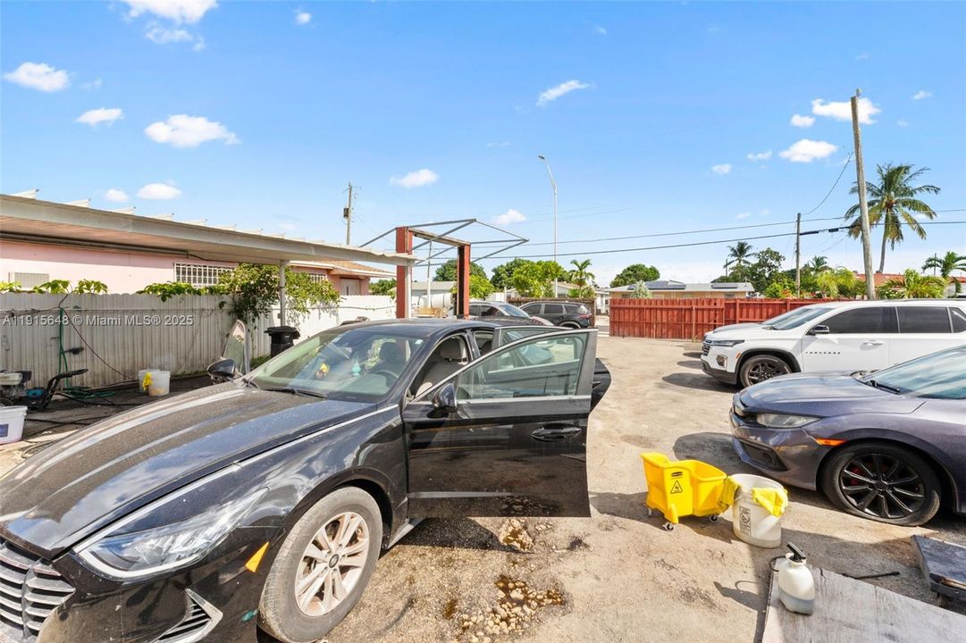 На продажу: $10,000,000 (0 спален, 0 ванн, 0 Квадратных фут)