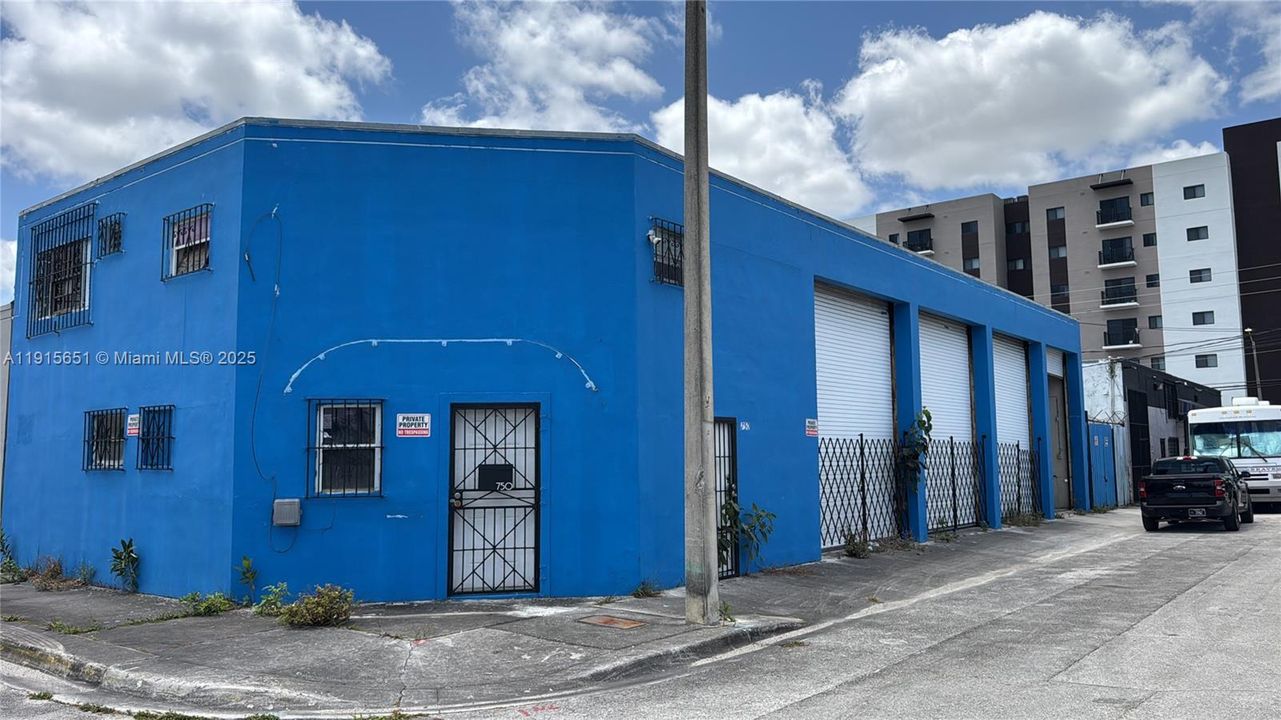 For Rent: $20 (0 beds, 0 baths, 0 Square Feet)