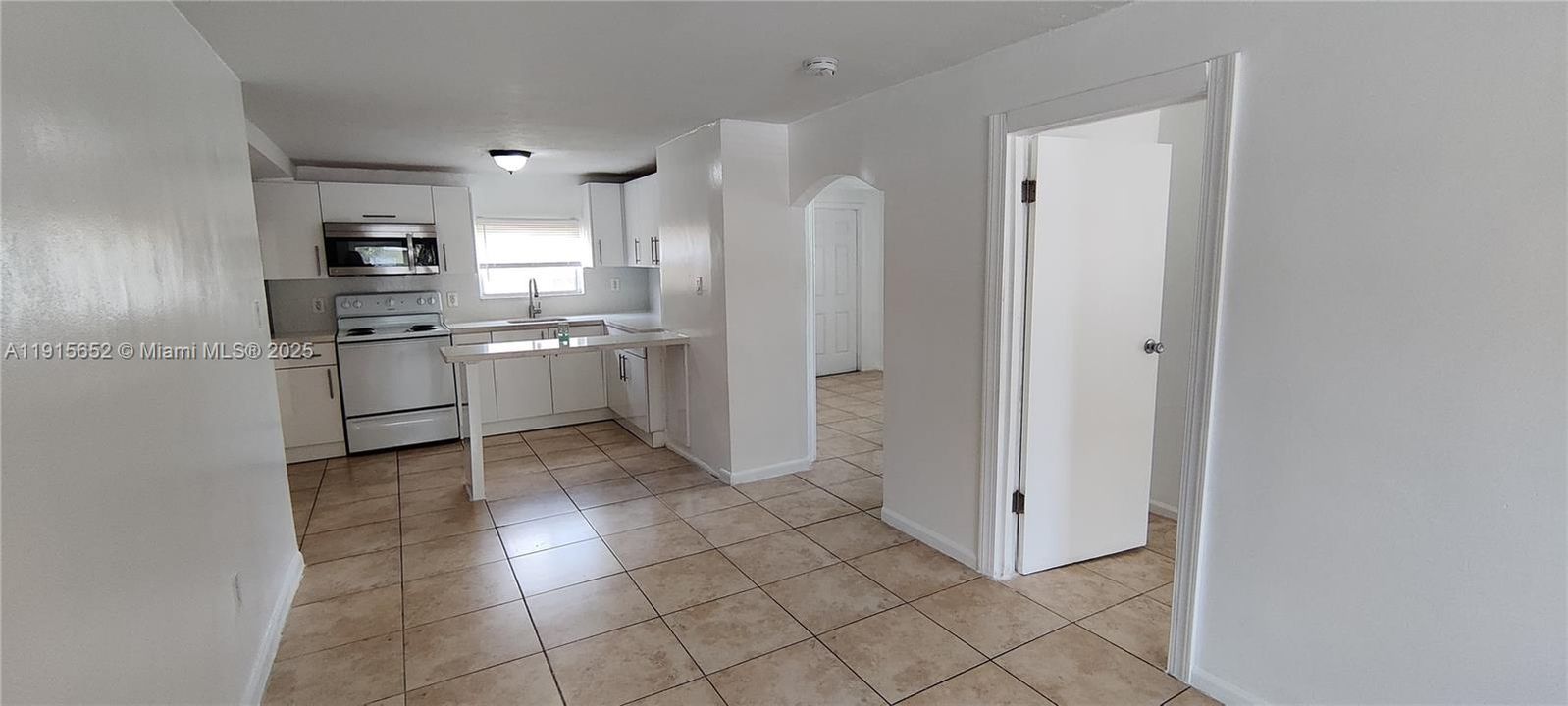 For Sale: $645,000 (0 beds, 0 baths, 1172 Square Feet)