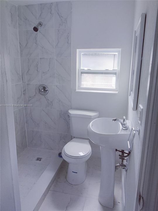 For Sale: $645,000 (0 beds, 0 baths, 1172 Square Feet)