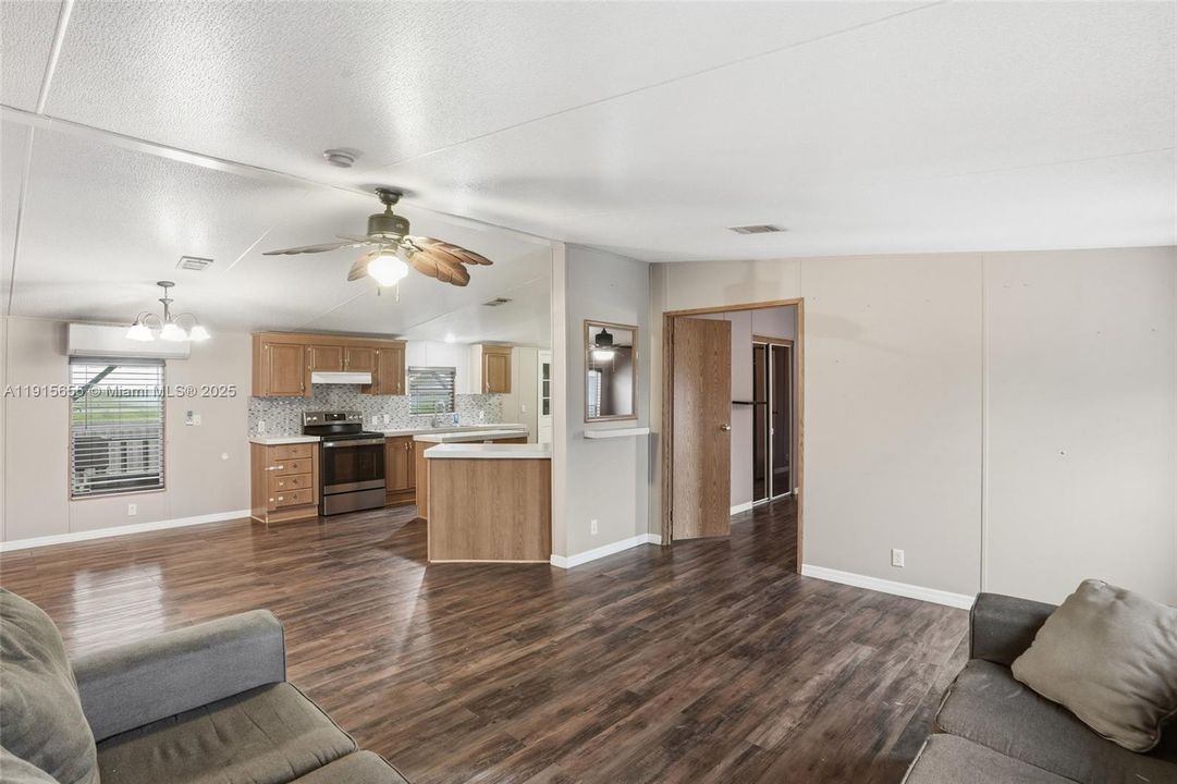 For Sale: $319,900 (3 beds, 2 baths, 0 Square Feet)