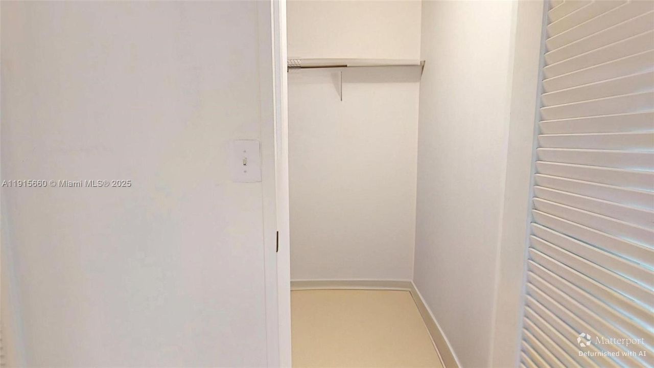 En Venta: $310,000 (2 camas, 2 baños, 1400 Pies cuadrados)