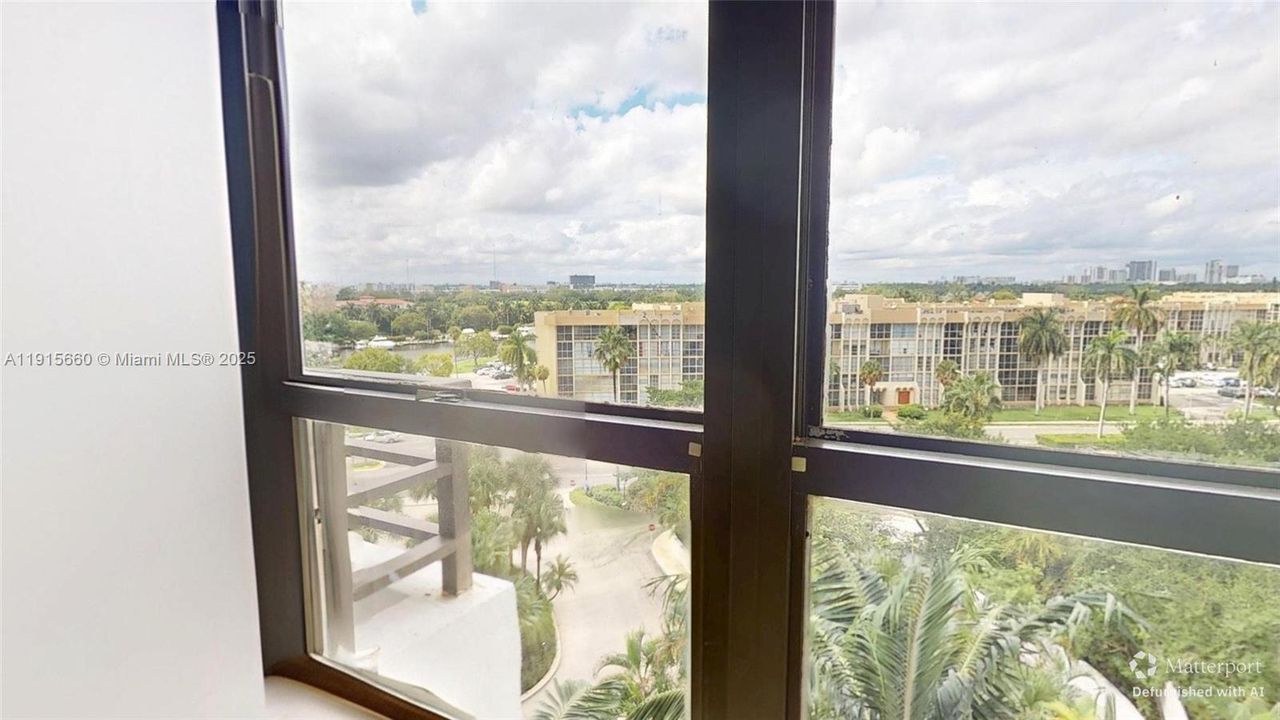 En Venta: $310,000 (2 camas, 2 baños, 1400 Pies cuadrados)