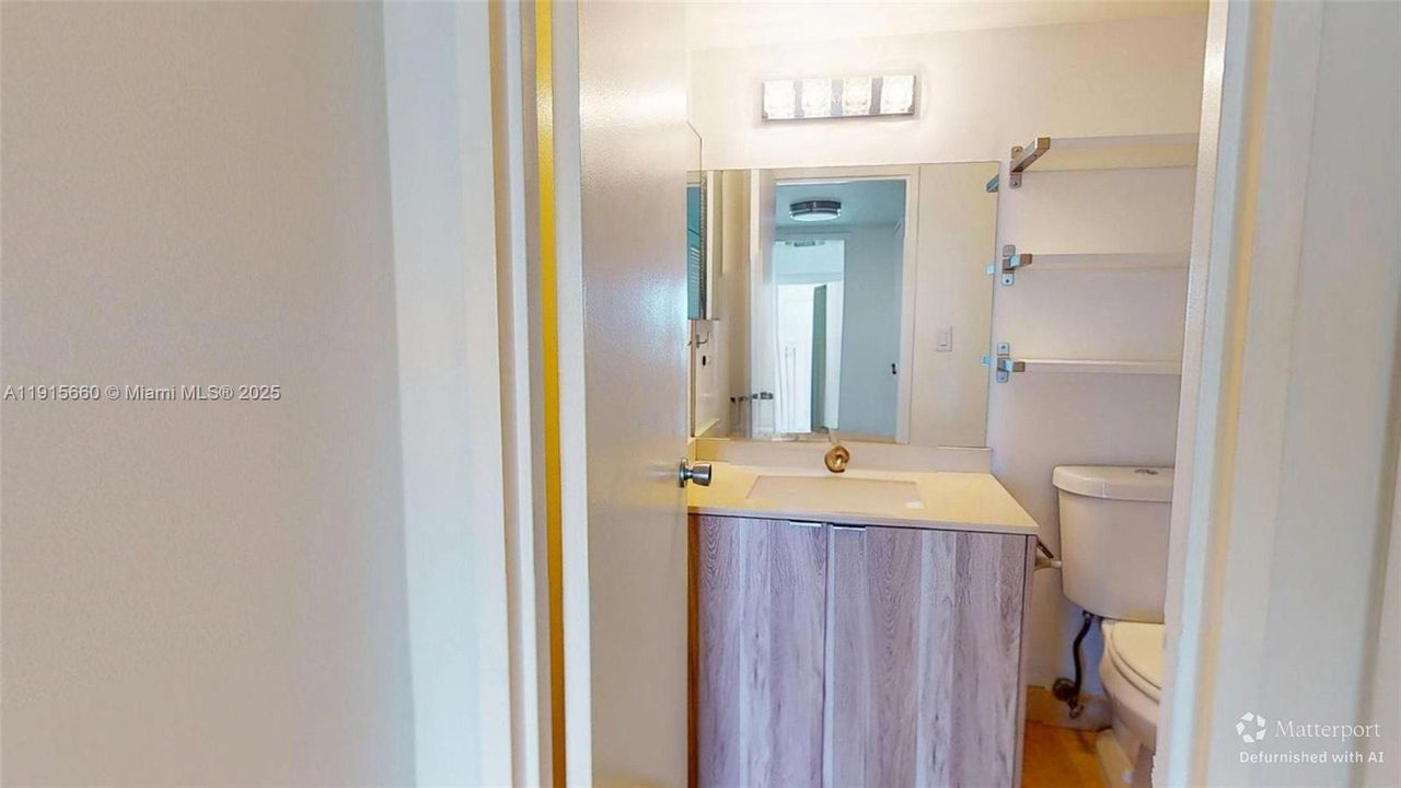 En Venta: $310,000 (2 camas, 2 baños, 1400 Pies cuadrados)