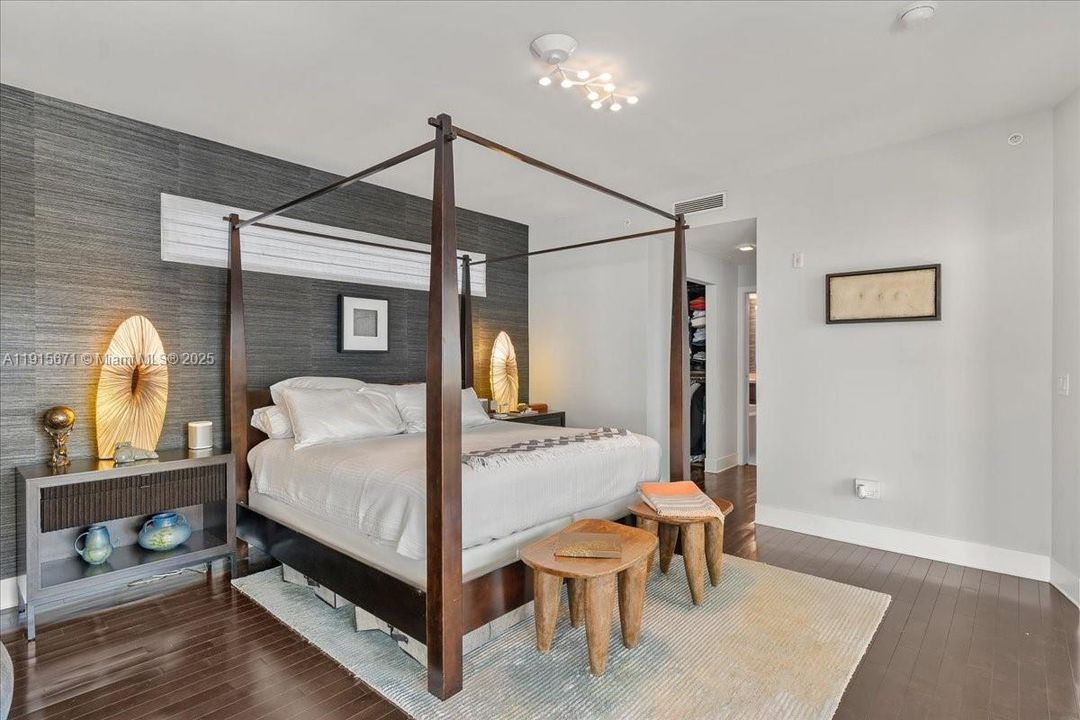 На продажу: $1,899,000 (2 спален, 2 ванн, 2496 Квадратных фут)