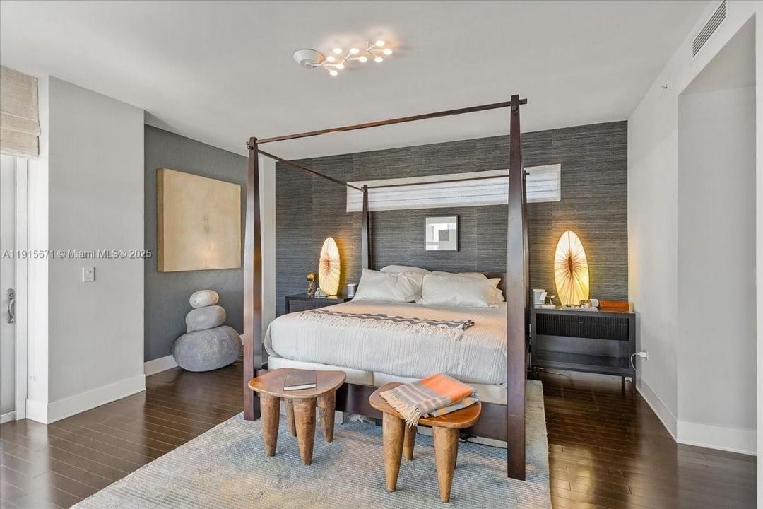 На продажу: $1,899,000 (2 спален, 2 ванн, 2496 Квадратных фут)