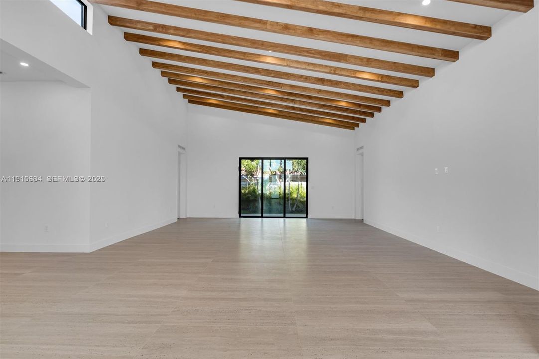 待售: $2,249,000 (4 贝兹, 4 浴室, 0 平方英尺)