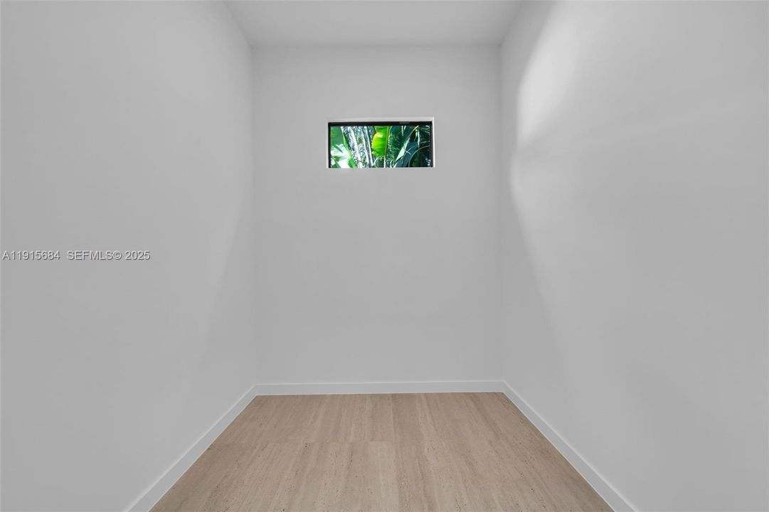 待售: $2,249,000 (4 贝兹, 4 浴室, 0 平方英尺)