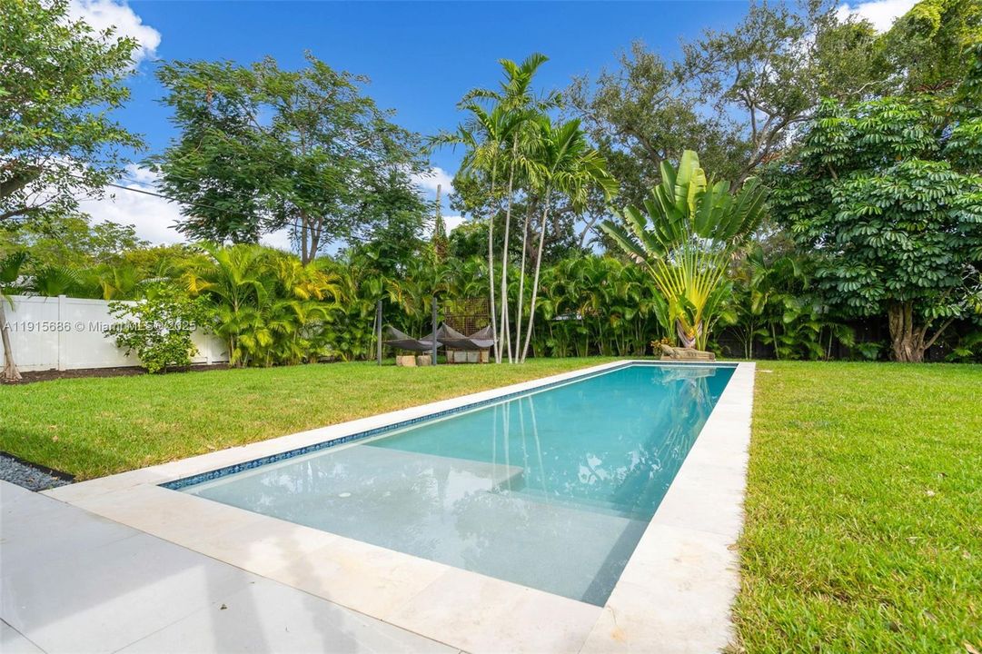 На продажу: $2,990,000 (4 спален, 4 ванн, 2975 Квадратных фут)