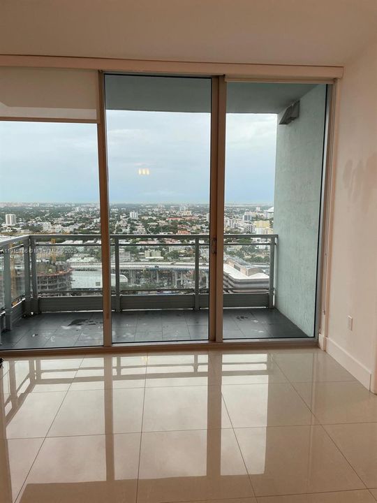 En Venta: $425,000 (1 camas, 1 baños, 764 Pies cuadrados)