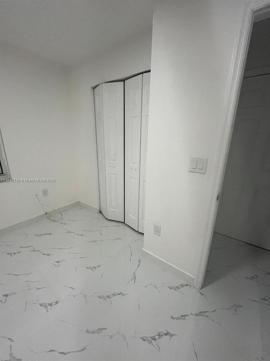 出租: $2,000 (3 贝兹, 2 浴室, 0 平方英尺)